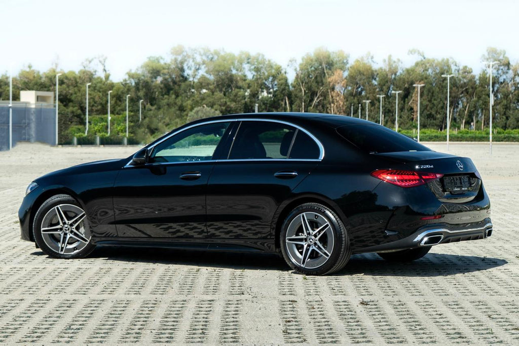 Mercedes-Benz C-Class 2022 | C220d AMG Line